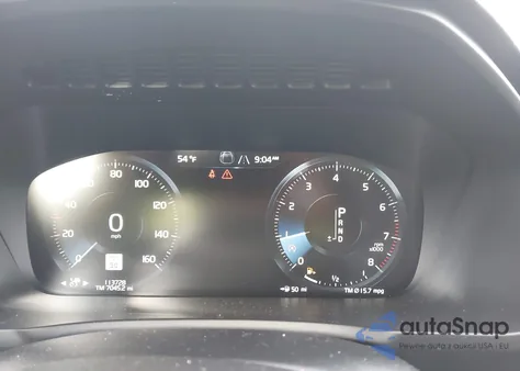 2017 Volvo Xc90 T6 Momentum z USA, uszkodzony, nr VIN YV4A22PKXH1177174